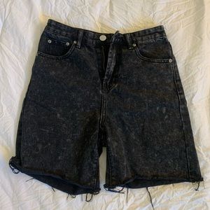 Washed black raw hem mom shorts from pretty little thing